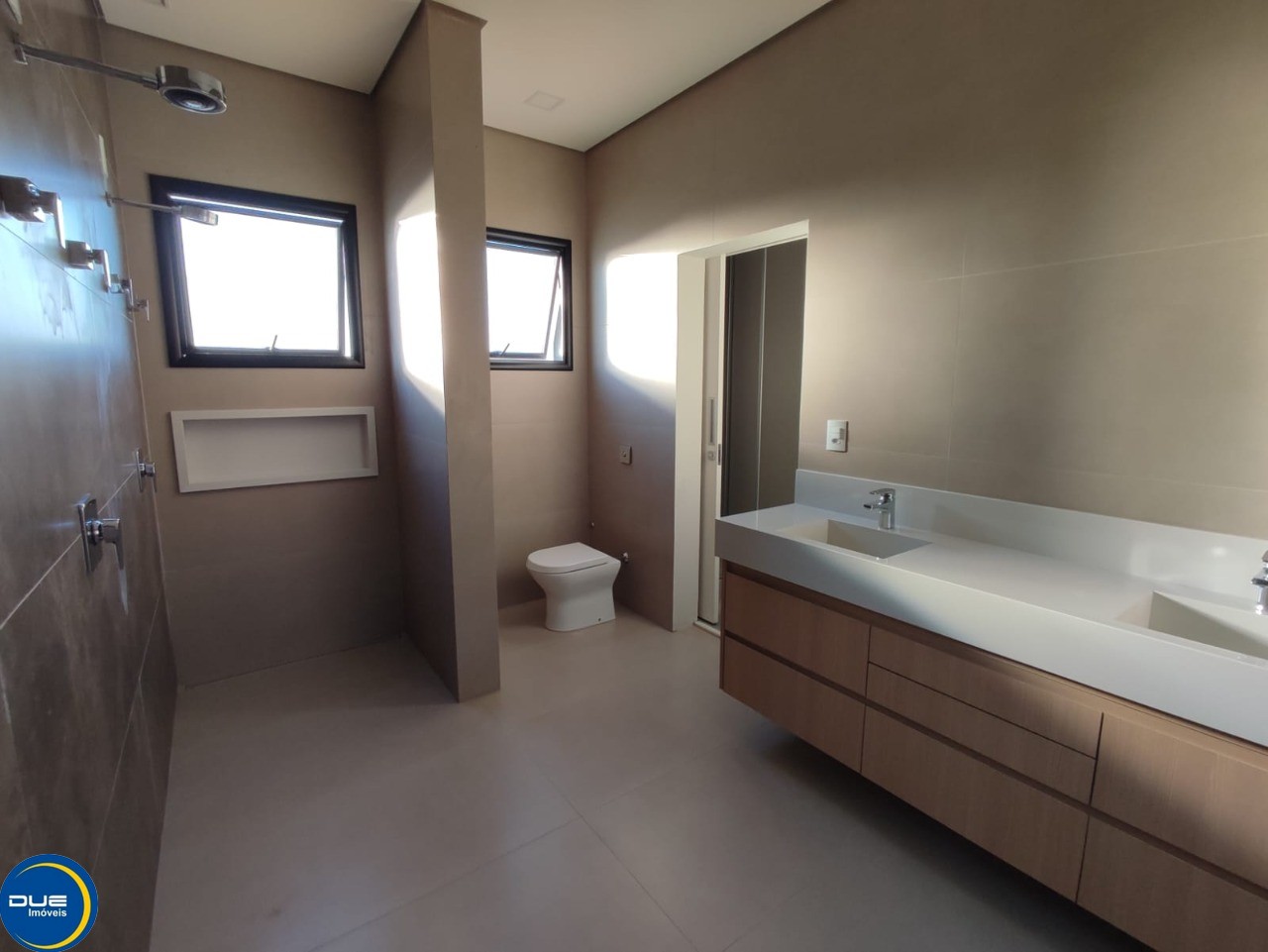 Casa à venda com 5 quartos, 450m² - Foto 19