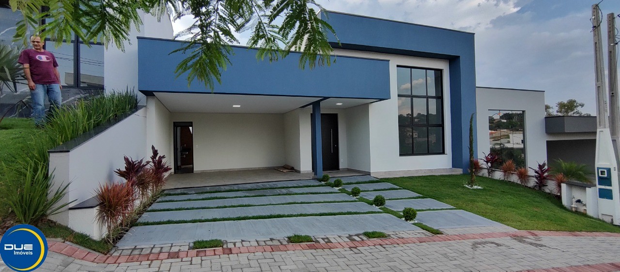 Casa à venda com 3 quartos, 300m² - Foto 3