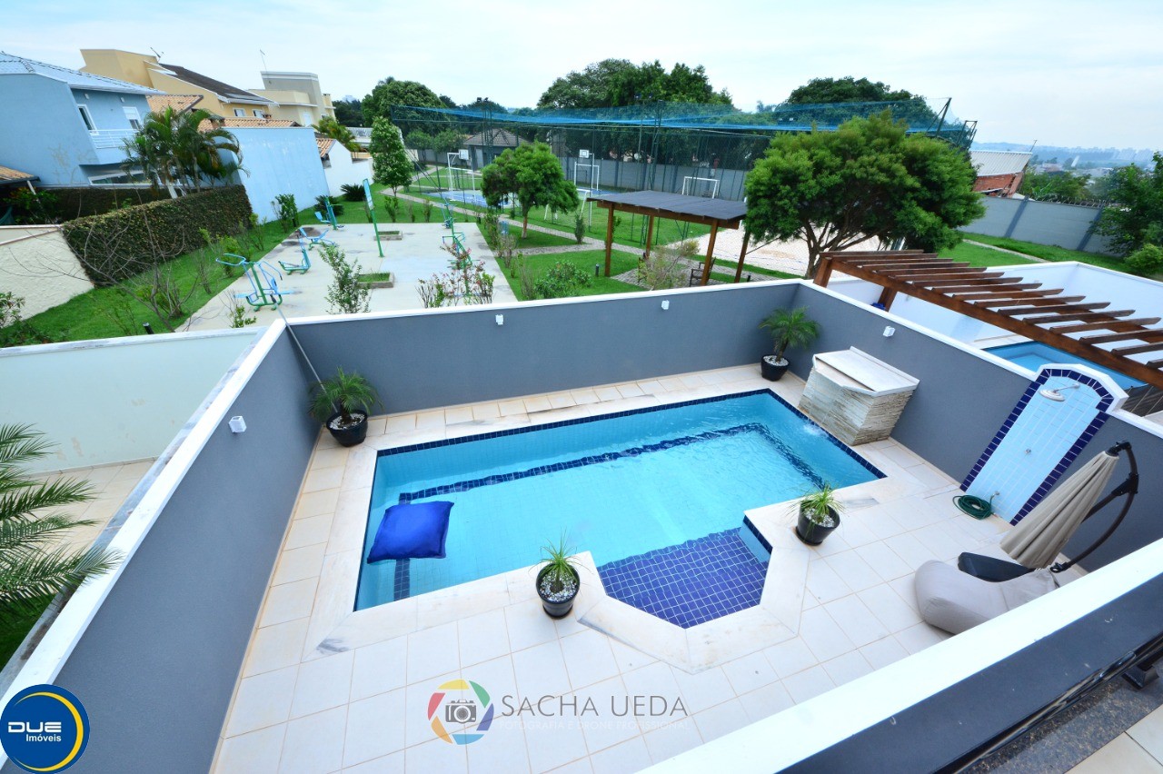 Casa à venda com 4 quartos, 300m² - Foto 42