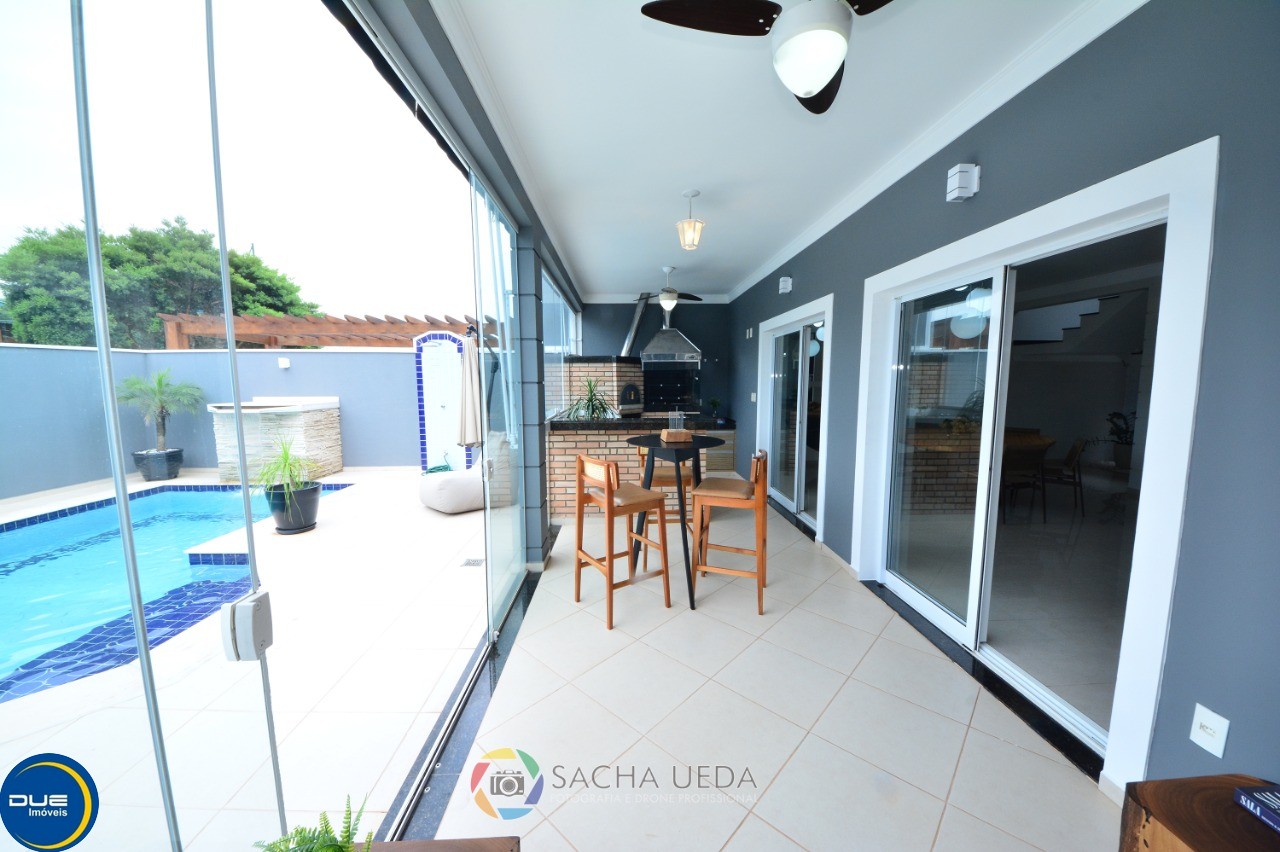 Casa à venda com 4 quartos, 300m² - Foto 22