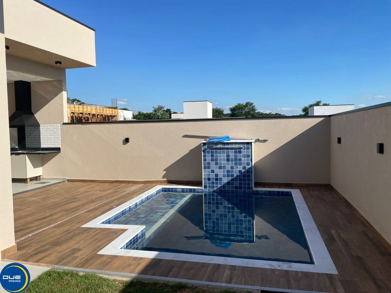 Casa à venda com 3 quartos, 306m² - Foto 10