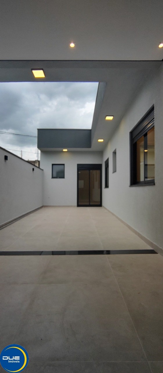 Casa à venda e aluguel com 3 quartos, 200m² - Foto 24