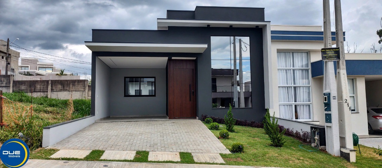 Casa à venda e aluguel com 3 quartos, 200m² - Foto 1