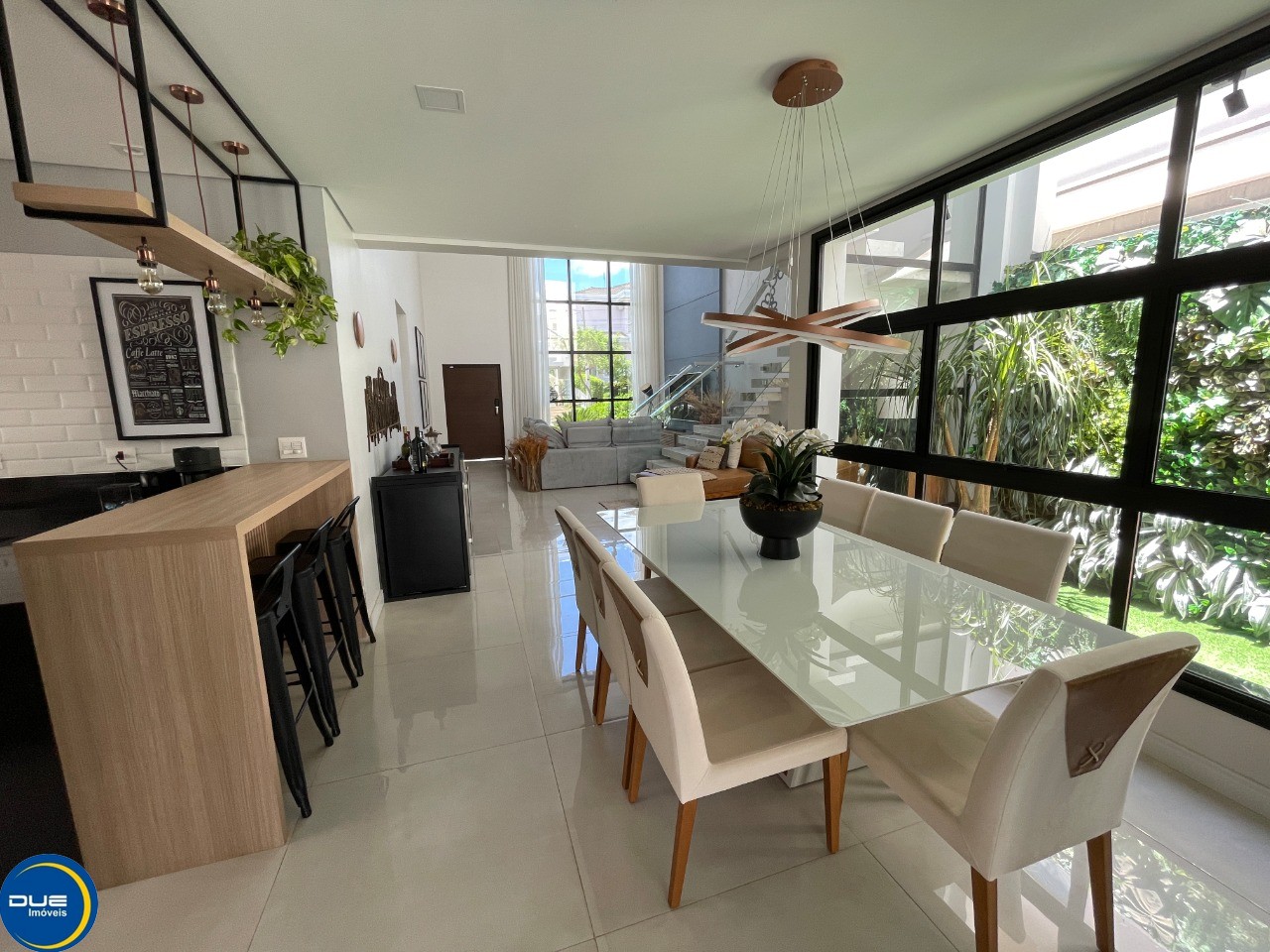 Casa à venda com 3 quartos, 360m² - Foto 12