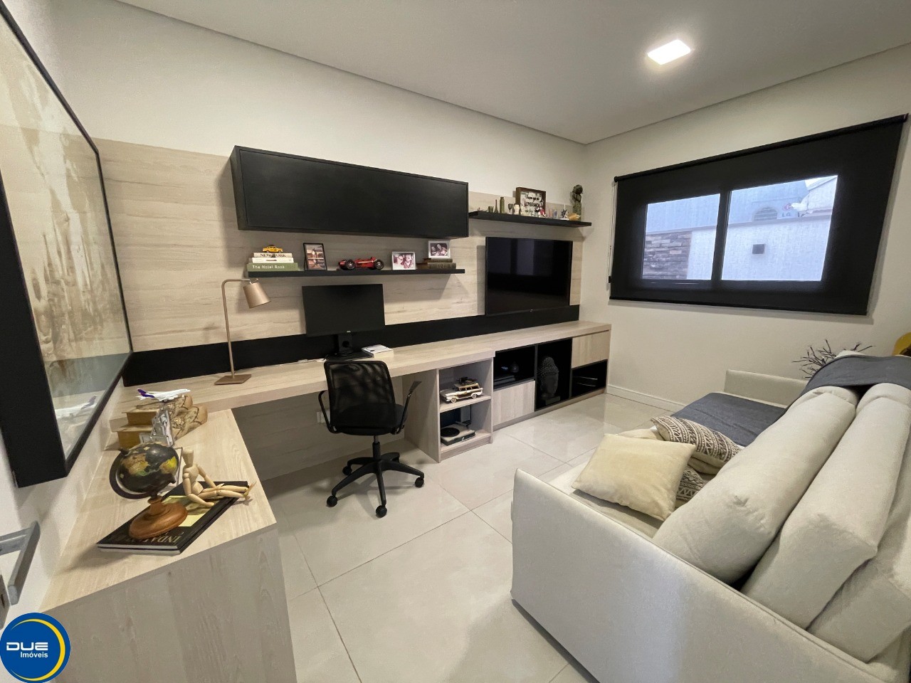 Casa à venda com 3 quartos, 360m² - Foto 14