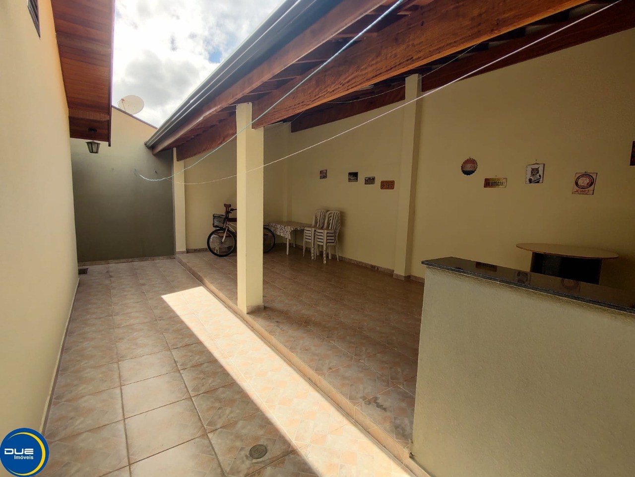 Casa à venda com 2 quartos, 103m² - Foto 4