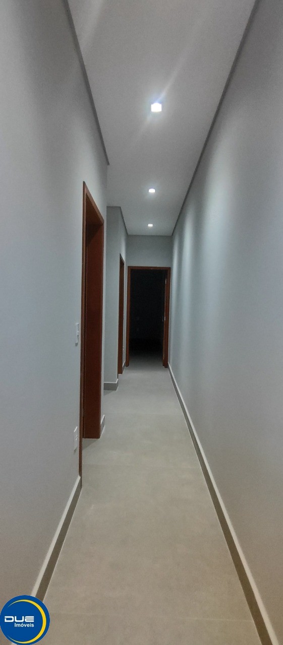 Casa à venda com 3 quartos, 300m² - Foto 26