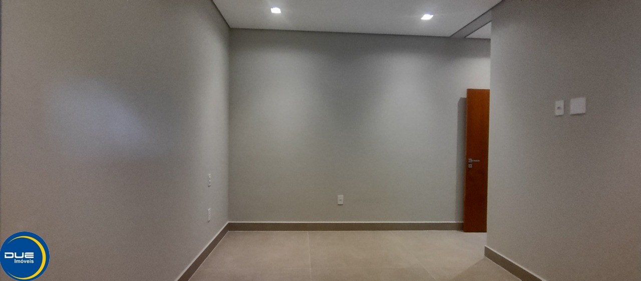 Casa à venda com 3 quartos, 300m² - Foto 46