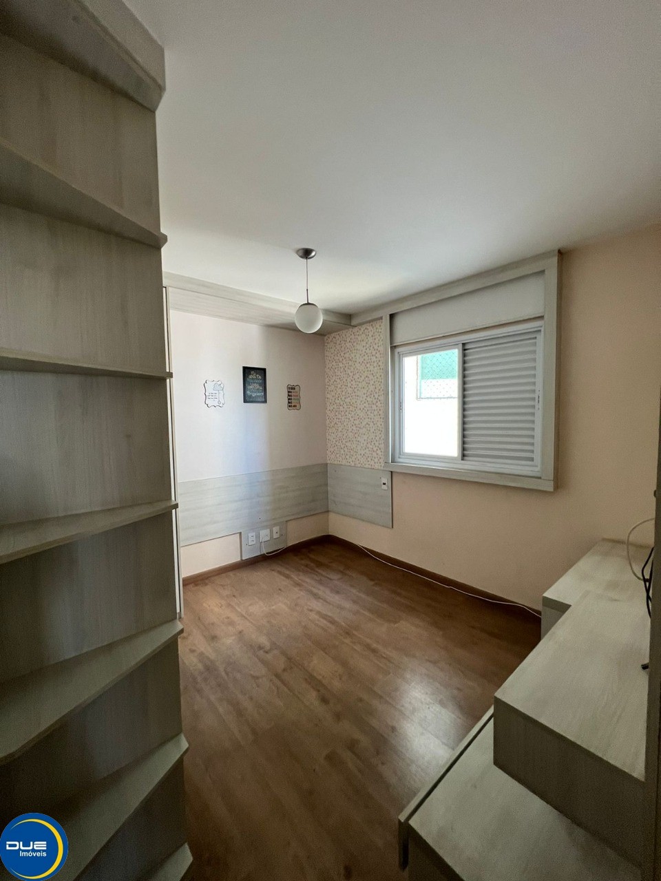 Apartamento à venda com 4 quartos, 188m² - Foto 6