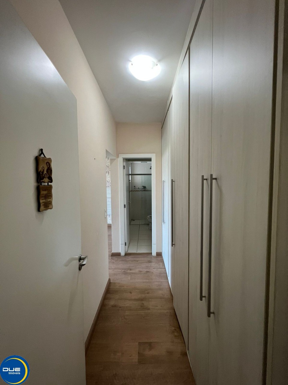 Apartamento à venda com 4 quartos, 188m² - Foto 9