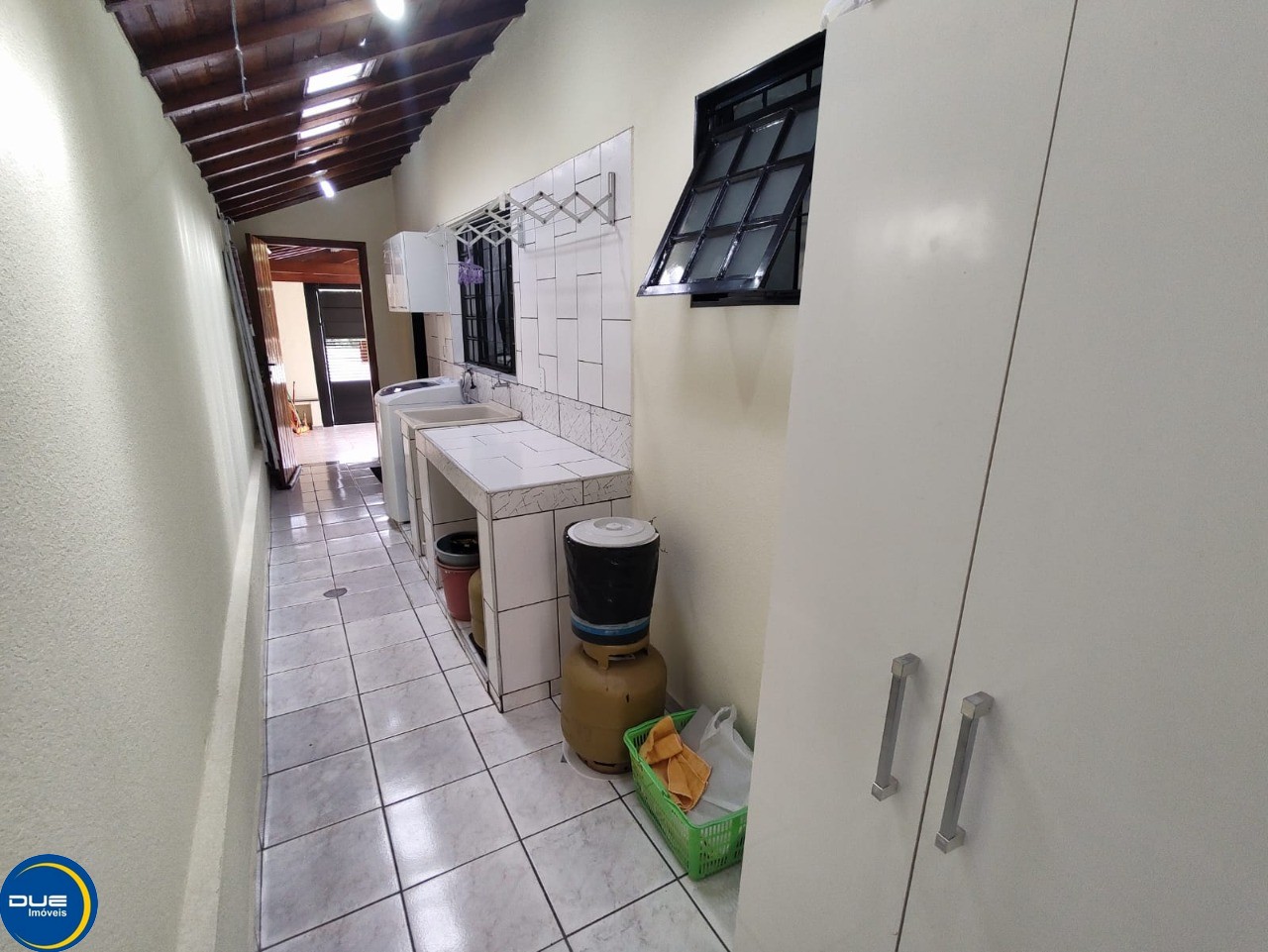 Casa à venda com 2 quartos, 103m² - Foto 11