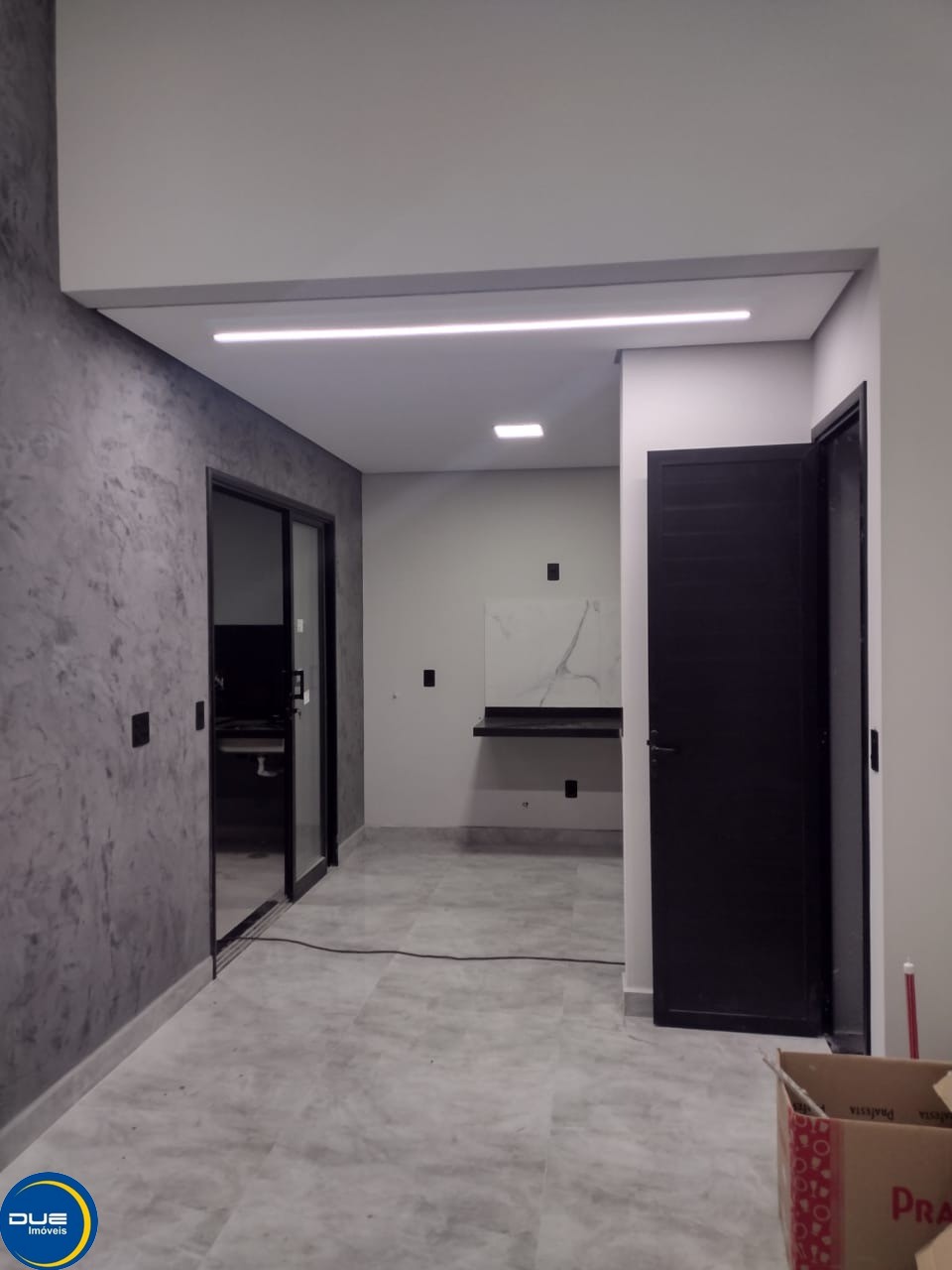 Casa à venda com 3 quartos, 200m² - Foto 11