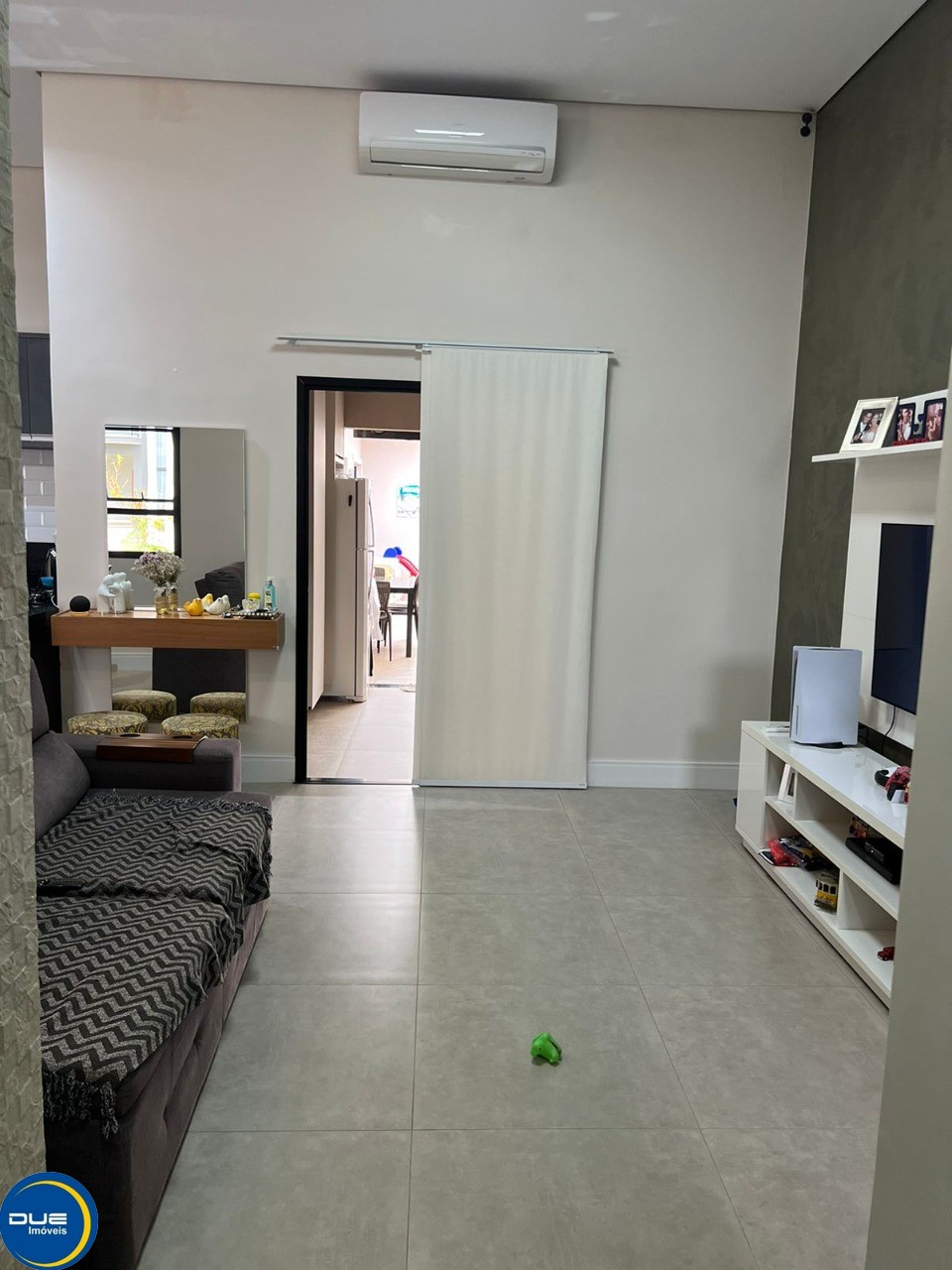 Casa à venda com 3 quartos, 200m² - Foto 5