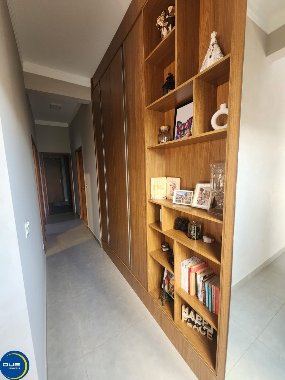 Casa à venda com 3 quartos, 300m² - Foto 10