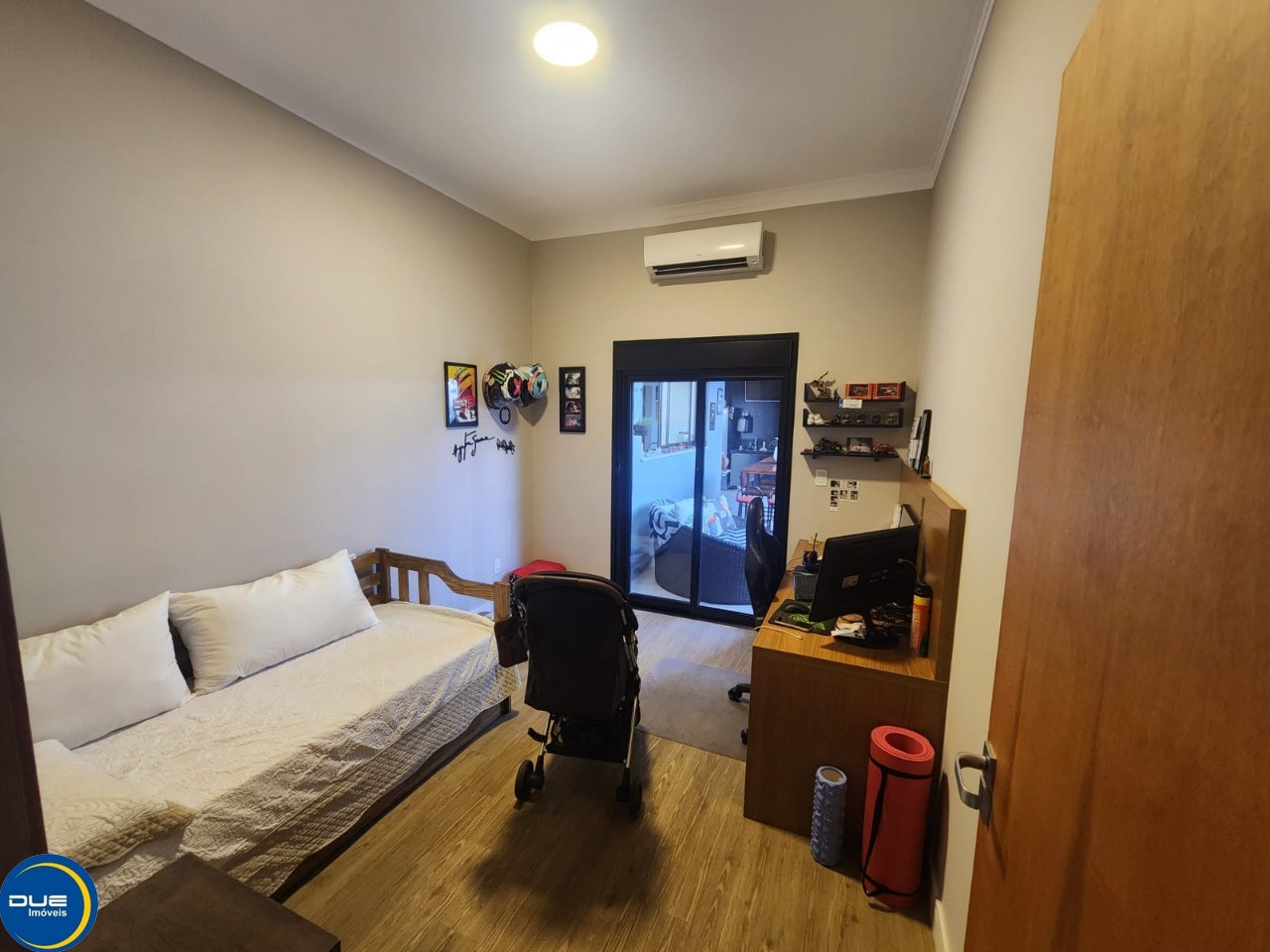 Casa à venda com 3 quartos, 300m² - Foto 14