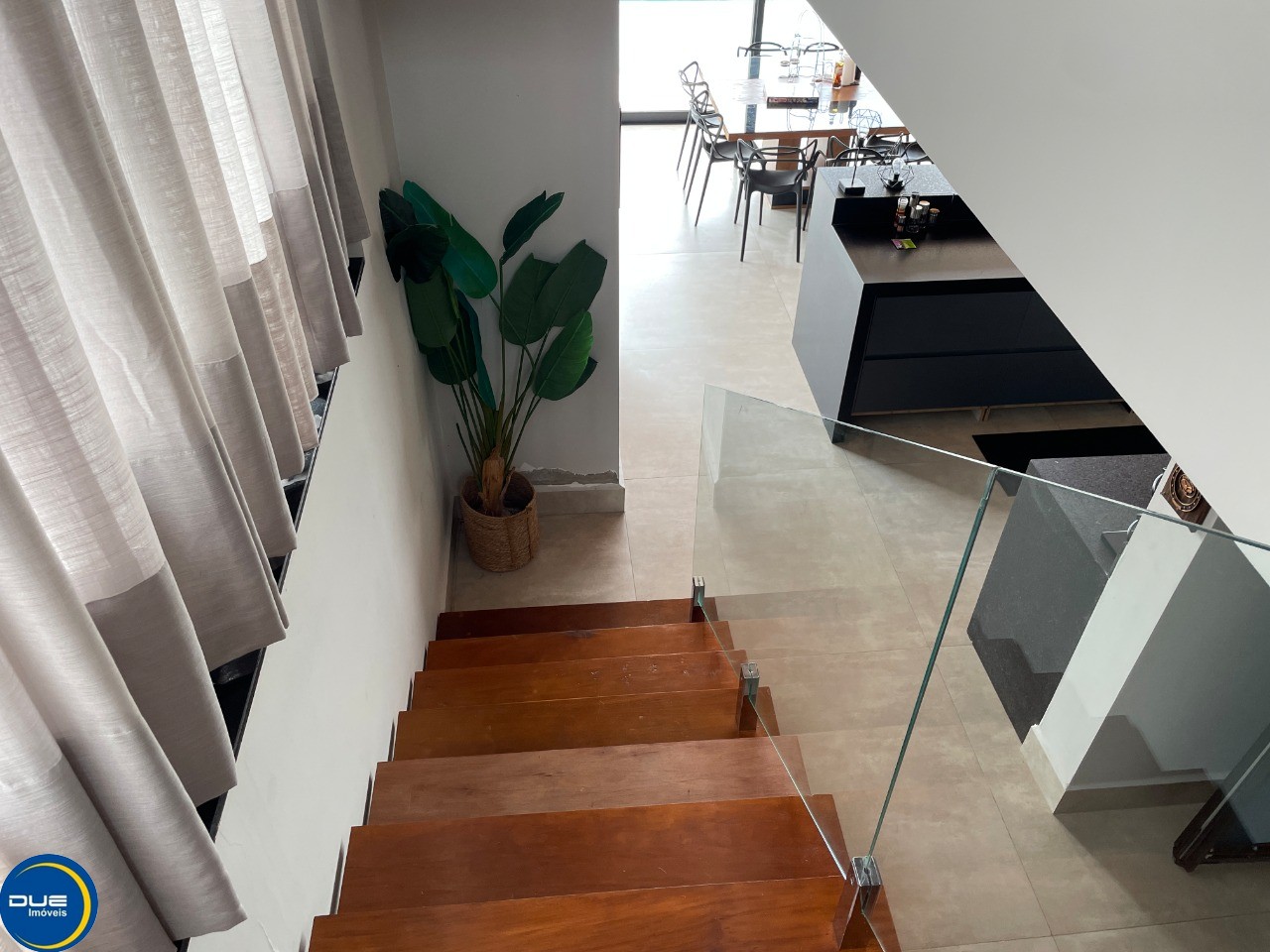 Casa à venda com 4 quartos, 410m² - Foto 30