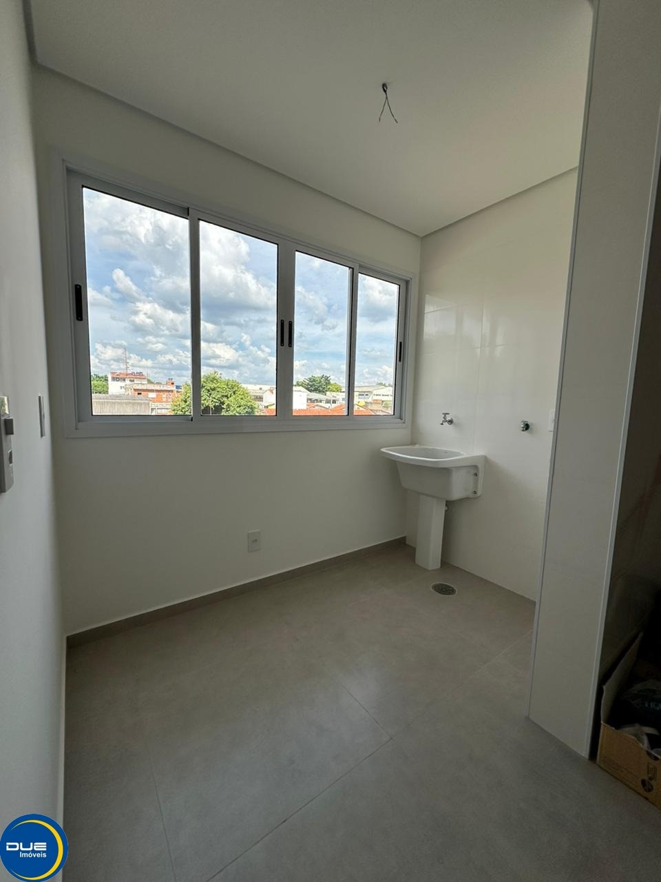 Apartamento à venda com 3 quartos, 94m² - Foto 4