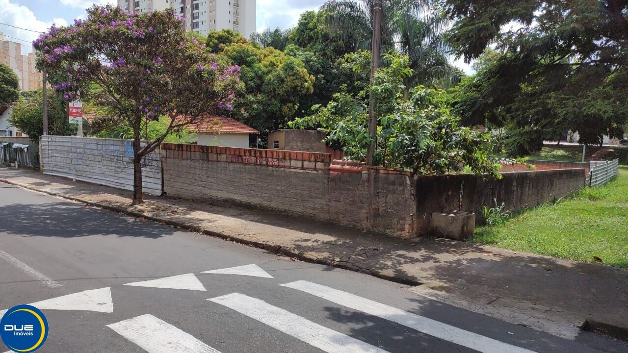 Loteamento e Condomínio à venda, 710m² - Foto 1