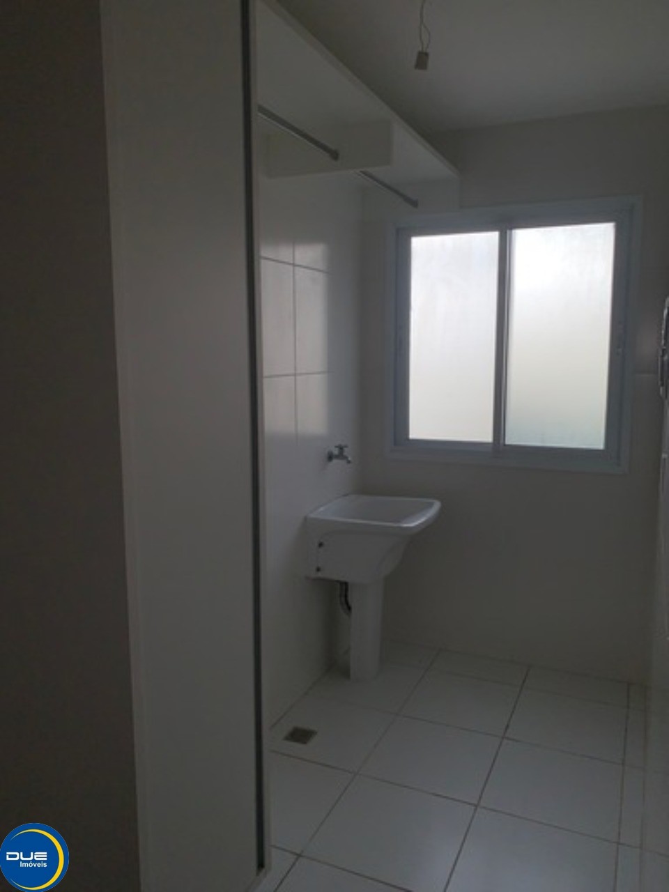 Apartamento para alugar com 2 quartos, 68m² - Foto 12