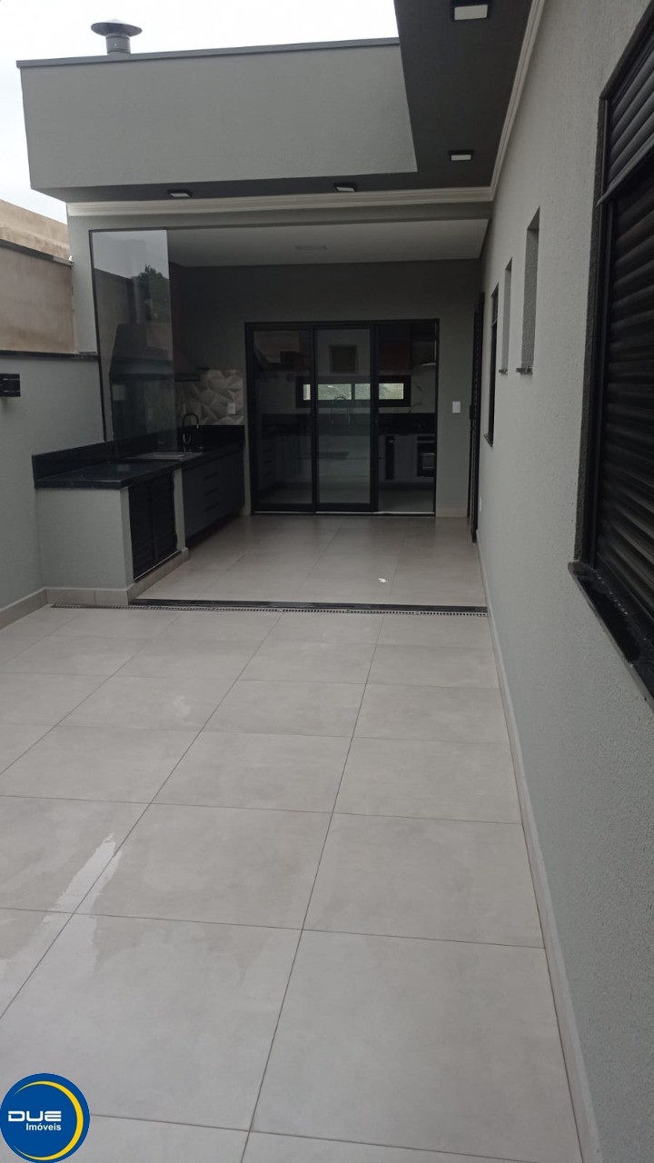 Casa à venda com 3 quartos, 135m² - Foto 11