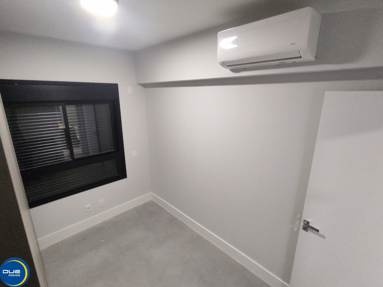 Apartamento para alugar com 2 quartos, 64m² - Foto 36