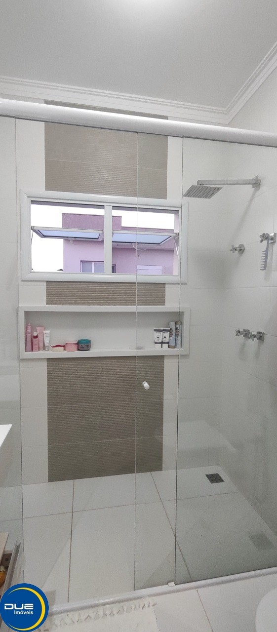 Casa à venda com 3 quartos, 300m² - Foto 63