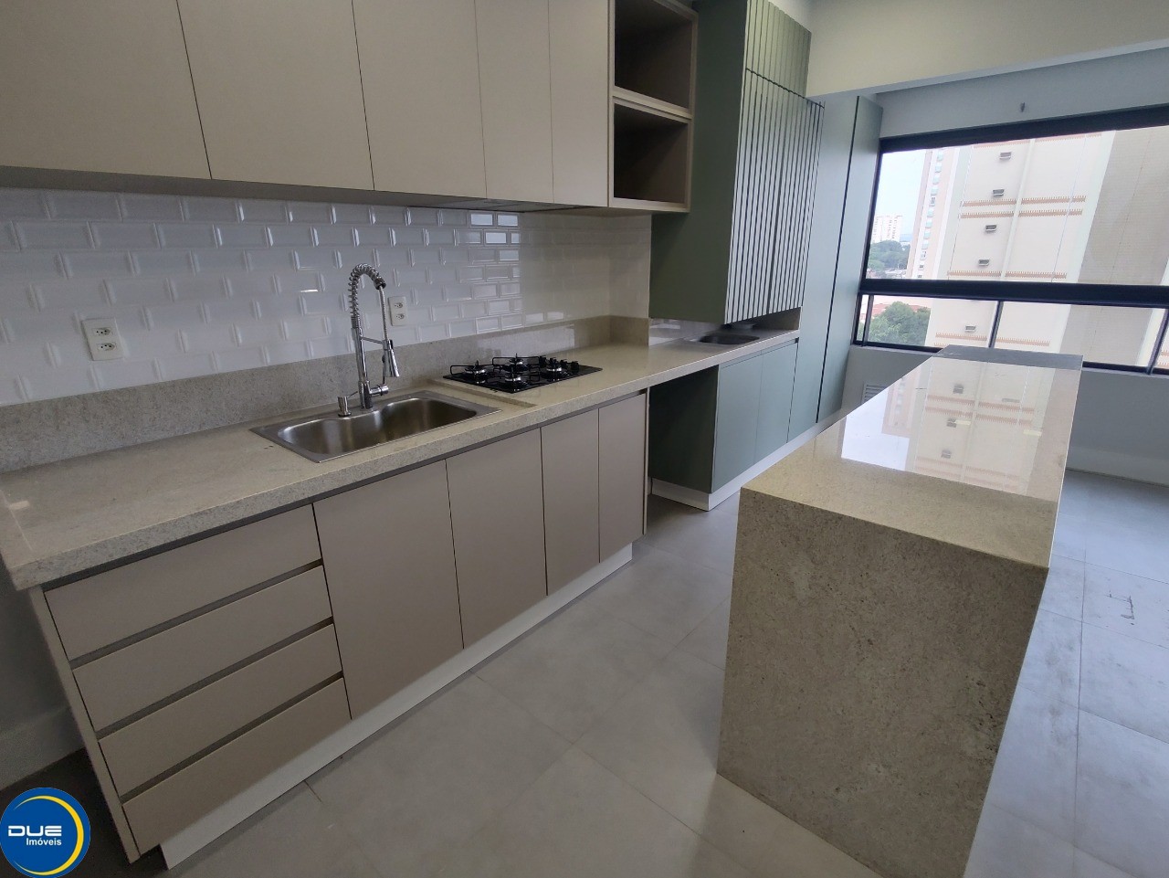 Apartamento para alugar com 2 quartos, 64m² - Foto 38