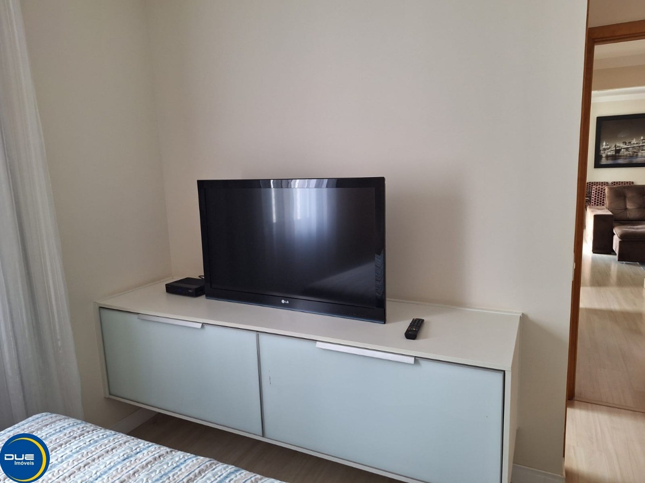 Apartamento à venda com 3 quartos, 84m² - Foto 4