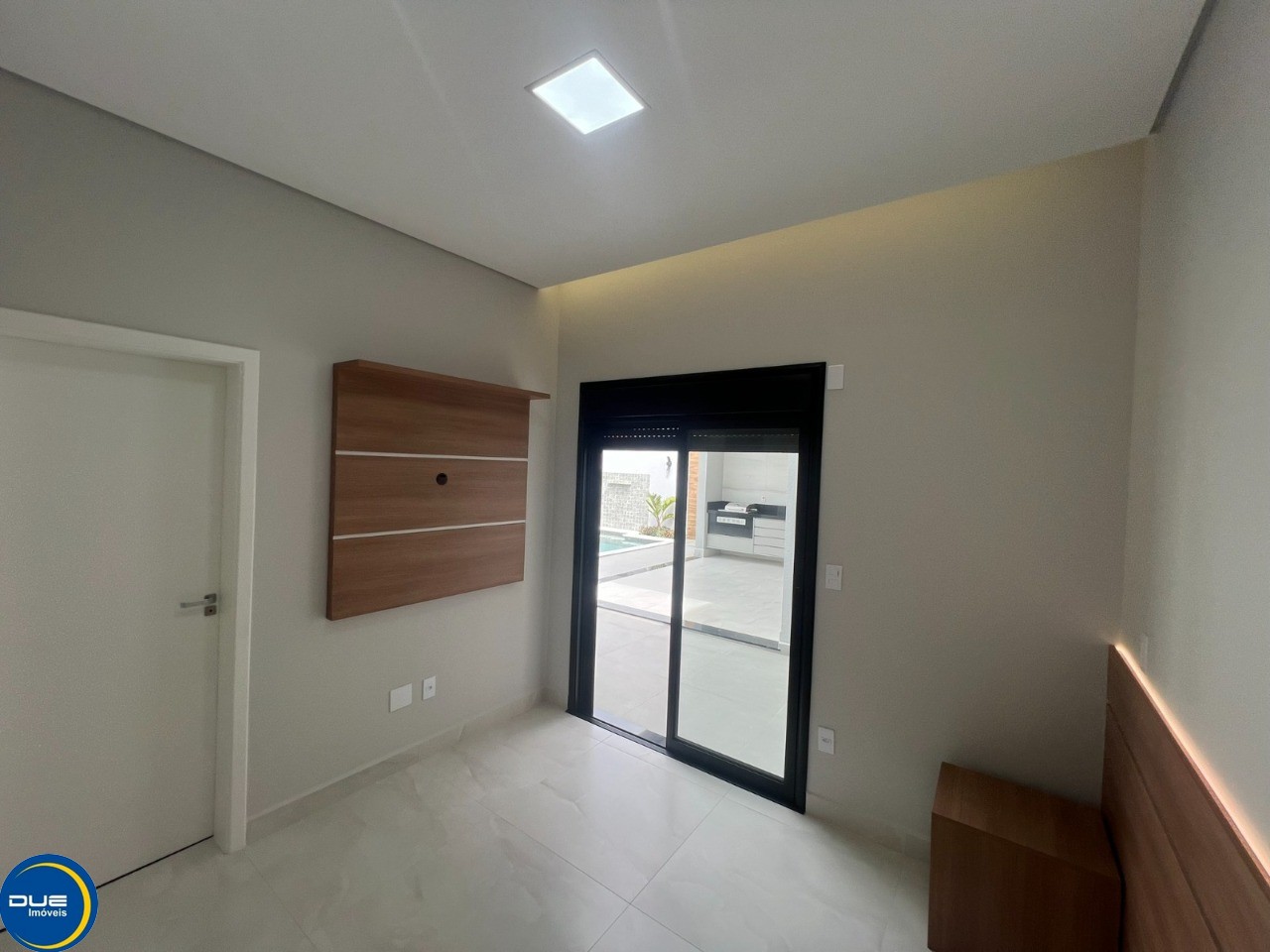 Casa à venda com 3 quartos, 232m² - Foto 27