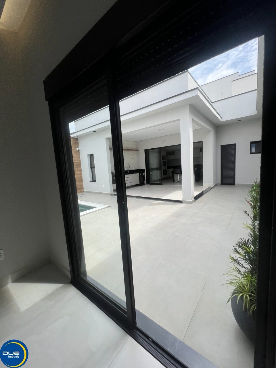 Casa à venda com 3 quartos, 232m² - Foto 22