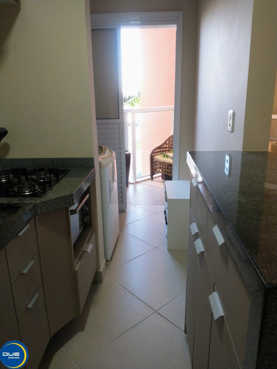 Apartamento à venda com 2 quartos, 60m² - Foto 10