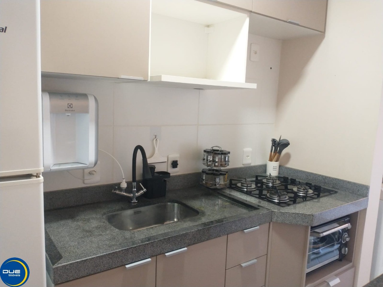 Apartamento à venda com 2 quartos, 60m² - Foto 5