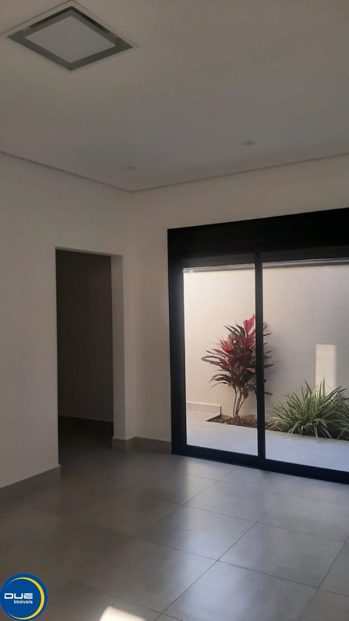 Casa à venda com 4 quartos, 260m² - Foto 9