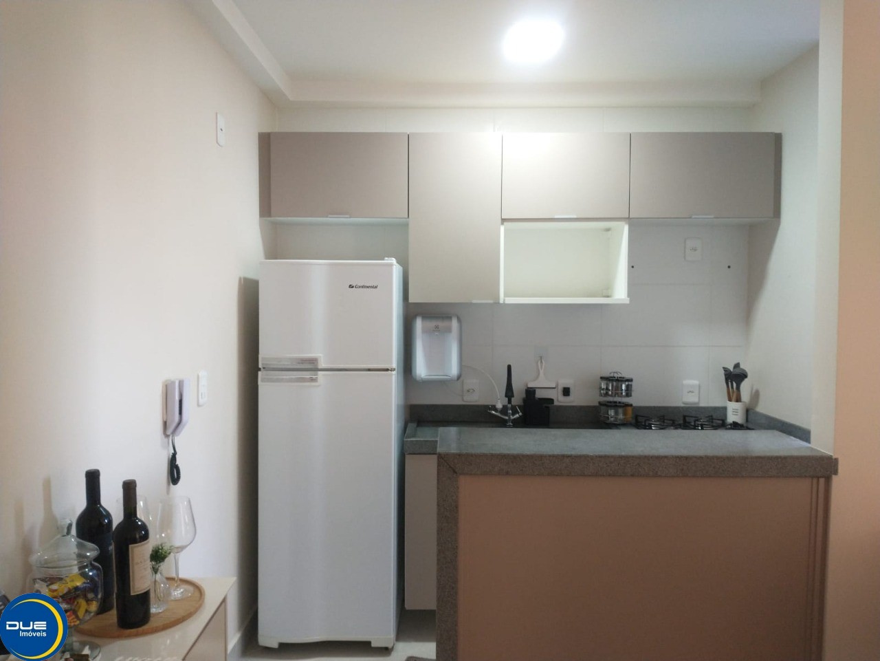 Apartamento à venda com 2 quartos, 60m² - Foto 7