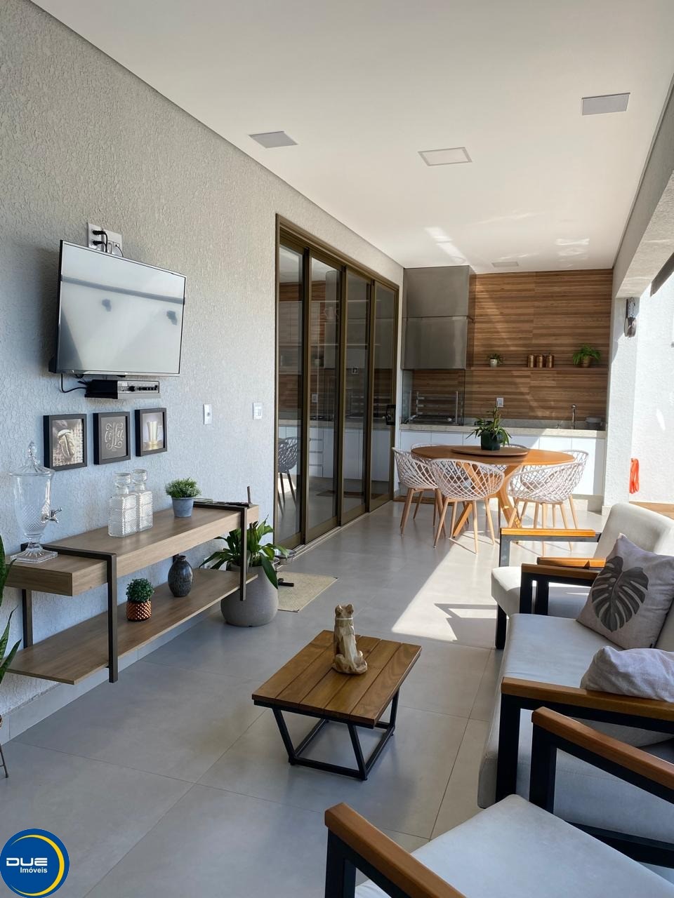 Casa à venda com 4 quartos, 240m² - Foto 43