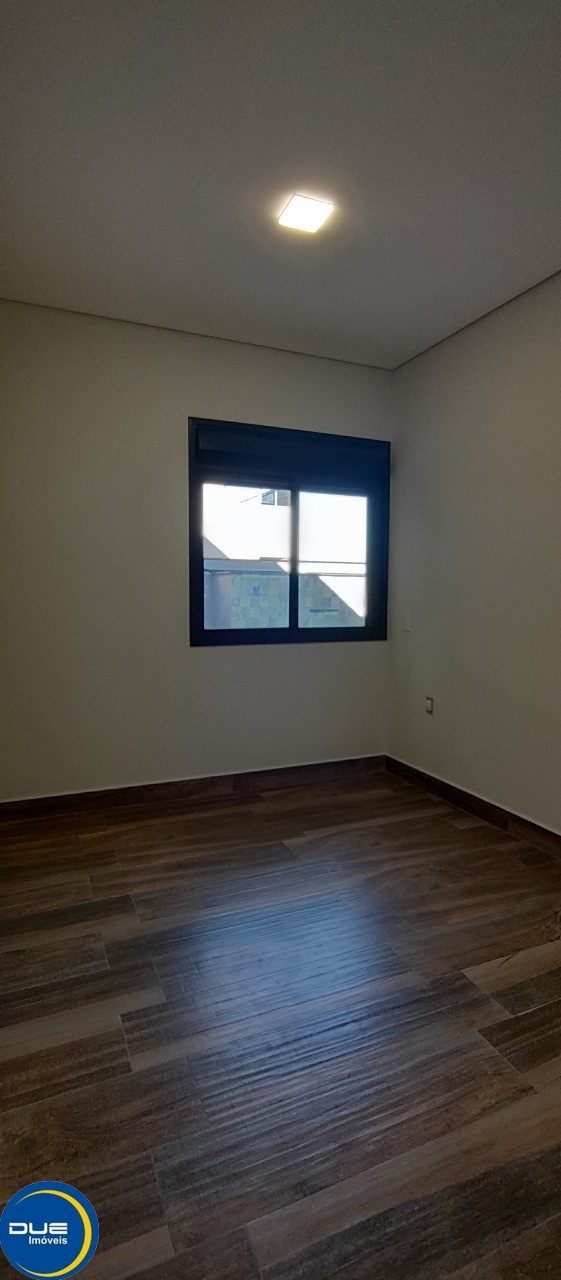 Casa à venda com 3 quartos, 300m² - Foto 21