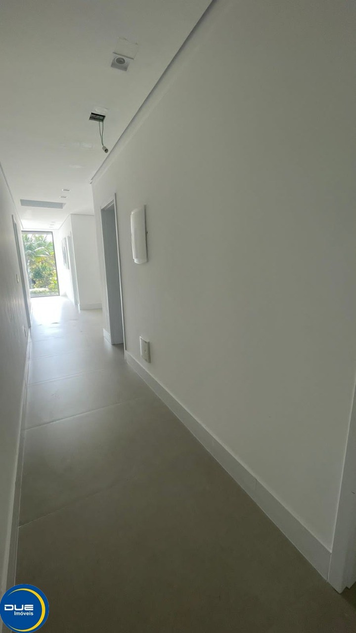 Casa à venda com 6 quartos, 390m² - Foto 19