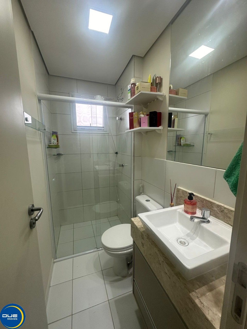 Apartamento à venda com 2 quartos, 69m² - Foto 19