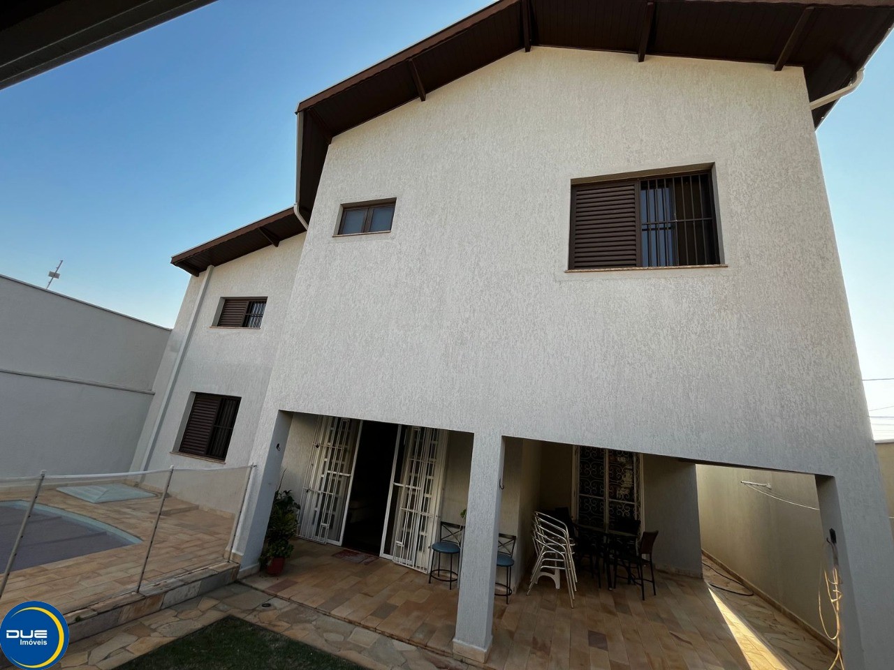 Casa à venda com 5 quartos, 303m² - Foto 27