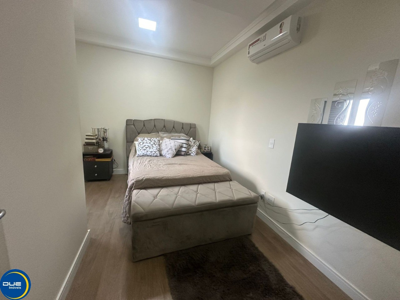 Apartamento à venda com 2 quartos, 69m² - Foto 7