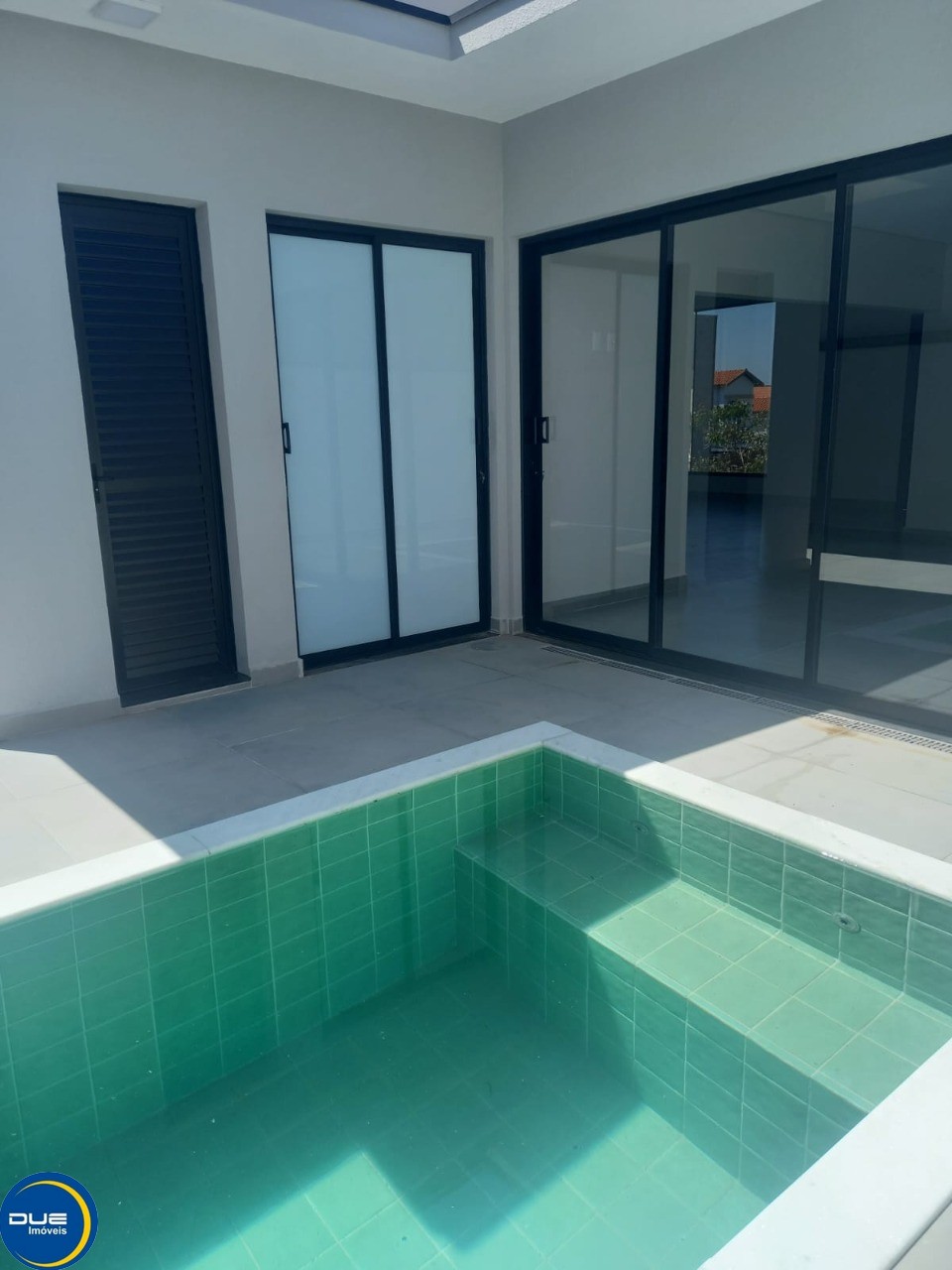 Casa à venda com 3 quartos, 300m² - Foto 5