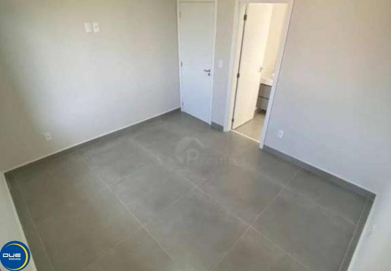 Casa à venda com 3 quartos, 300m² - Foto 8