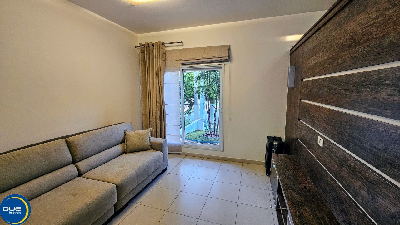 Casa à venda com 4 quartos, 350m² - Foto 4