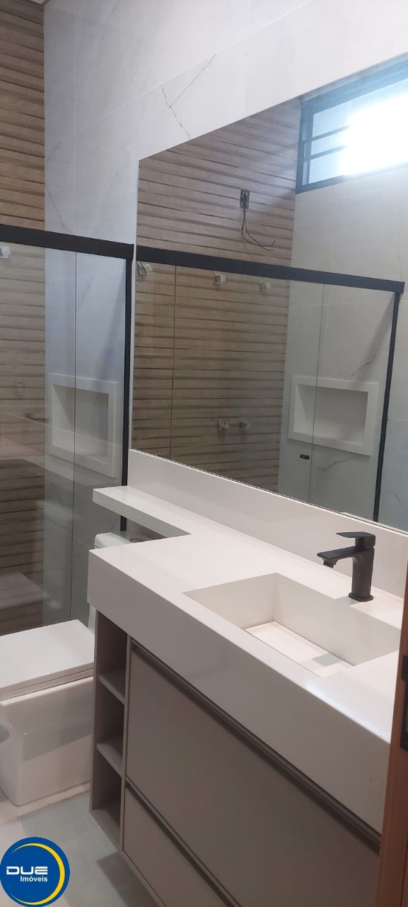 Casa à venda com 3 quartos, 300m² - Foto 17