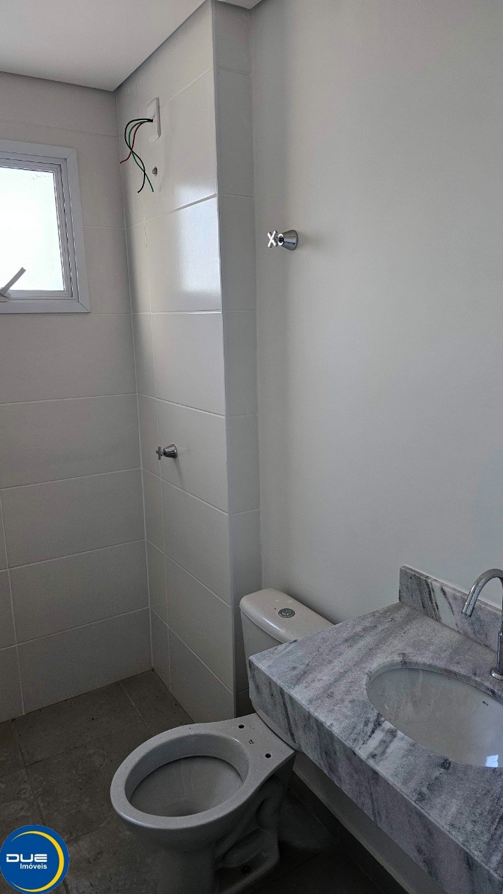 Apartamento à venda com 2 quartos, 56m² - Foto 11