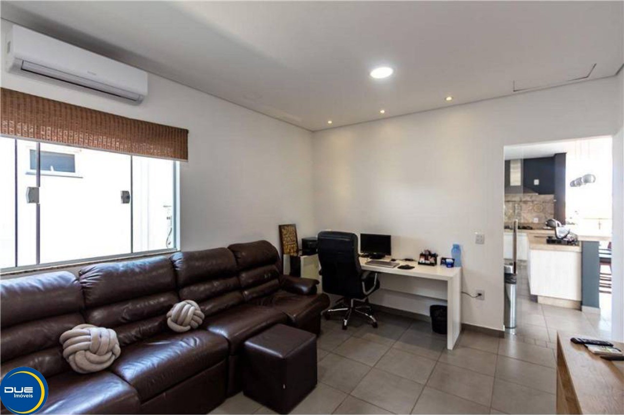 Casa à venda com 4 quartos, 360m² - Foto 40