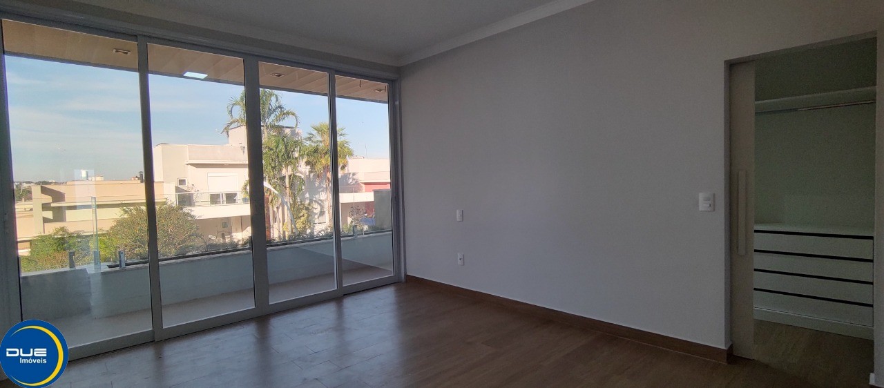 Casa à venda com 4 quartos, 300m² - Foto 34