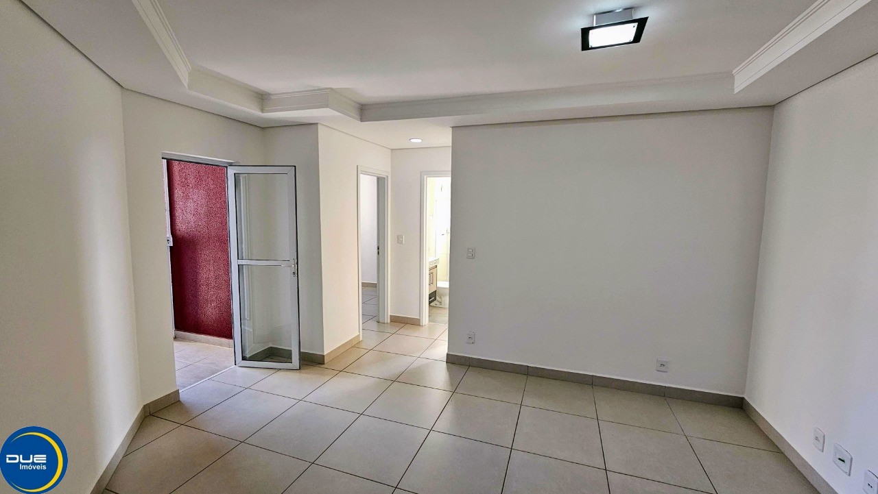 Apartamento à venda com 2 quartos, 65m² - Foto 4