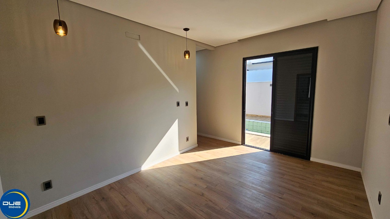 Casa à venda com 3 quartos, 190m² - Foto 4