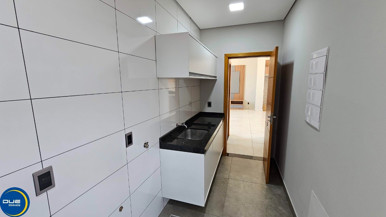 Casa à venda com 3 quartos, 190m² - Foto 15